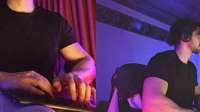 Snapshot of Axel-Cr0ss chatting on 09/12/25, 02:00 Axel-Cr0ss online show from 09/12/25, 02:00