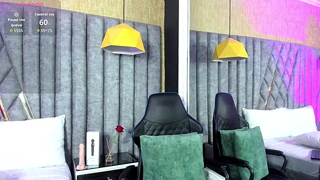 Snapshot of SkylerBloomm chatting on 02/18/26, 03:13 SkylerBloomm online show from 02/18/26, 03:13