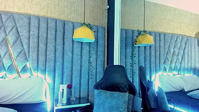 Snapshot of SkylerBloomm chatting on 03/02/26, 03:41 SkylerBloomm online show from 03/02/26, 03:41