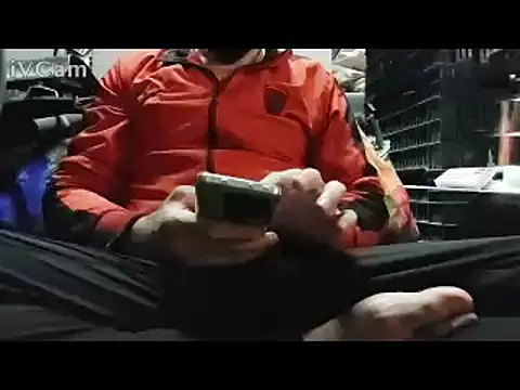 yazinyazin1 online show from 04/05/26, 03:31