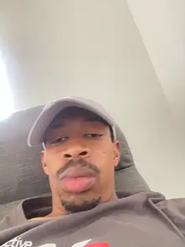 fitsexyman online show from 09/14/25, 11:53