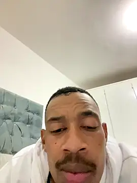 fitsexyman online show from 11/24/25, 08:30