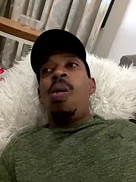 Snapshot of fitsexyman chatting on 01/08/26, 07:38 fitsexyman online show from 01/08/26, 07:38