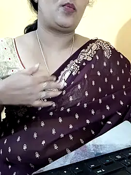 Snapshot of Angel0731 chatting on 12/14/25, 05:51 Angel0731 online show from 12/14/25, 05:51