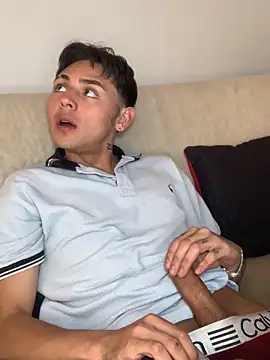 Vittorio 19 online show from 09/11/25, 07:47