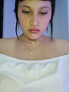 Eva Clark01 online show from 10/30/25, 01:07