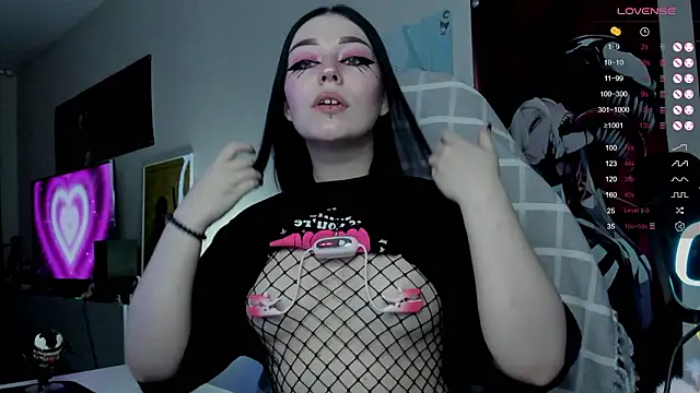 MargarettRose online show from 02/11/26, 02:05