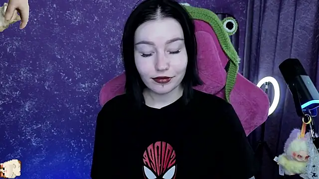 Snapshot of MargarettRose chatting on 07/18/26, 03:11 MargarettRose online show from 07/18/26, 03:11