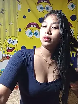Snapshot of UrSweetAsianLady_02 chatting on 05/15/26, 01:01 UrSweetAsianLady 02 online show from 05/15/26, 01:01