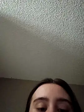 freakylittlebitch69 online show from 10/19/25, 08:48