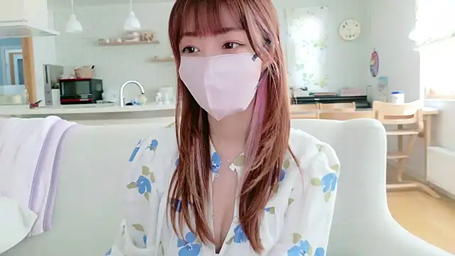 SUZU 1201 online show from 02/24/26, 12:30