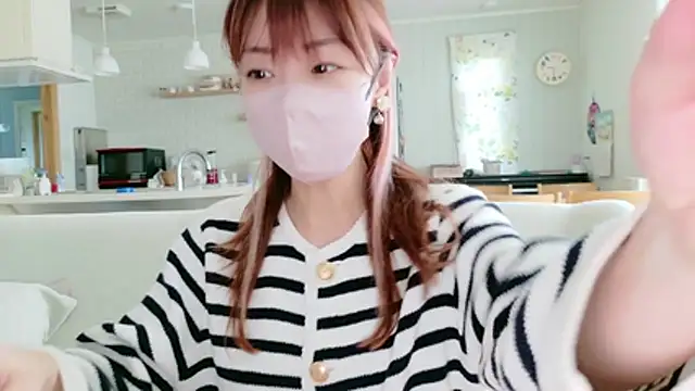 SUZU 1201 online show from 05/22/26, 12:29
