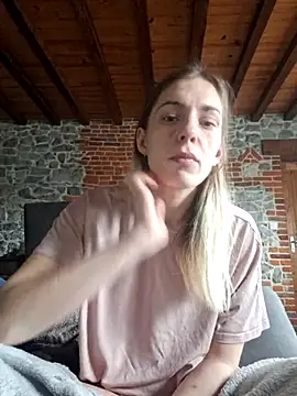 Snapshot of SexyAlya chatting on 12/04/25, 09:18 SexyAlya online show from 12/04/25, 09:18