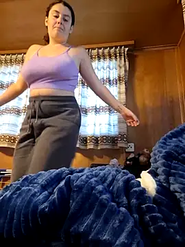 YoungLiisaxx online show from 11/03/25, 03:46