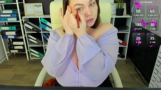  feel me  online show from 12/23/25, 01:58