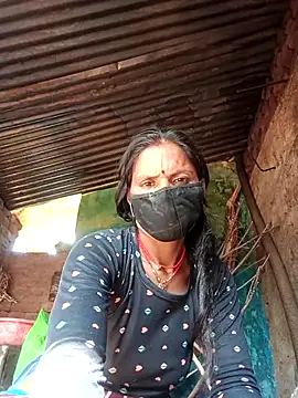 Snapshot of Jan_643 chatting on 10/05/25, 03:27 Jan 643 online show from 10/05/25, 03:27