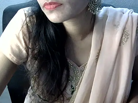 Snapshot of Neha_Sharma1 chatting on 10/05/25, 12:14 Neha Sharma1 online show from 10/05/25, 12:14