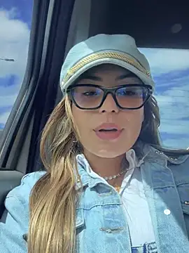 Snapshot of ValeriiGomez chatting on 09/08/25, 02:16 ValeriiGomez online show from 09/08/25, 02:16