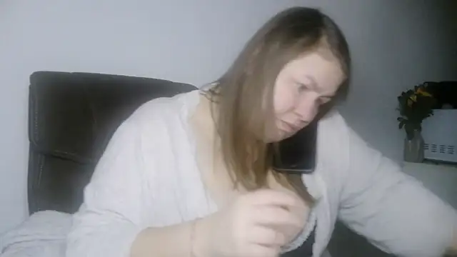 Snapshot of MartaXLove chatting on 11/25/25, 06:19 MartaXLove online show from 11/25/25, 06:19