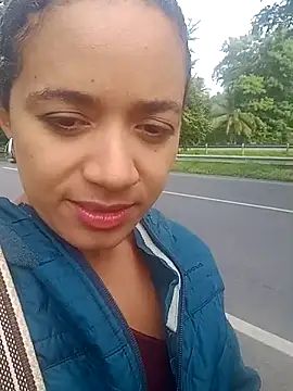 charlotte dante212 online show from 11/12/25, 01:44