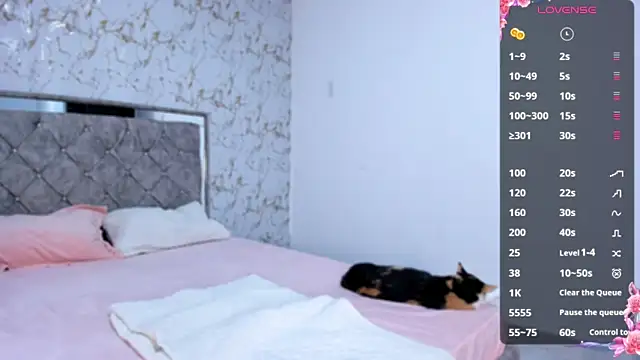 Layla fontainex x online show from 10/14/25, 02:40