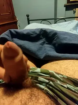 Snapshot of __Mike___ chatting on 11/26/25, 06:14 Mike online show from 11/26/25, 06:14