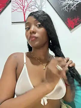 zaracollins01 online show from 10/12/25, 03:27