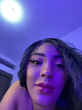 zaracollins01 online show from 05/27/26, 01:57