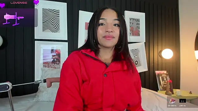 Manelyk evanss  online show from 02/17/26, 05:08