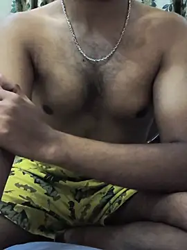 Snapshot of hunk7714 chatting on 11/18/25, 07:40 hunk7714 online show from 11/18/25, 07:40