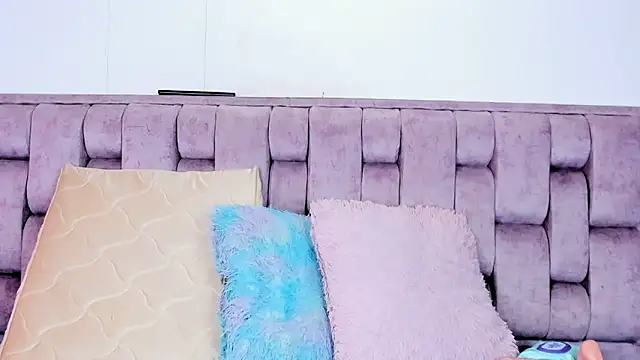 Alexa-Hunter online show from 03/15/26, 09:43