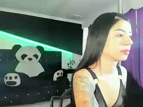 Snapshot of _camila_ortiz chatting on 09/27/25, 08:03  camila ortiz online show from 09/27/25, 08:03