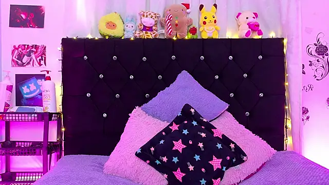 lizz bela1 online show from 11/05/25, 10:10