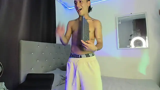 twinkDuohot online show from 01/16/26, 06:39