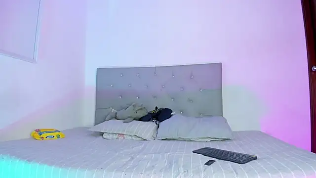 twinkDuohot online show from 02/17/26, 12:29