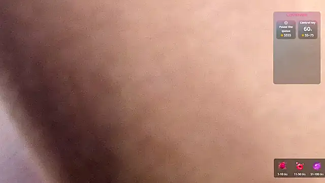 Snapshot of emycarver09 chatting on 02/19/26, 10:44 emycarver09 online show from 02/19/26, 10:44