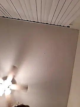 Snapshot of Mr_nightfall chatting on 09/15/25, 04:23 Mr nightfall online show from 09/15/25, 04:23