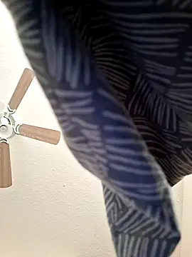 Snapshot of Mr_nightfall chatting on 11/16/25, 09:42 Mr nightfall online show from 11/16/25, 09:42