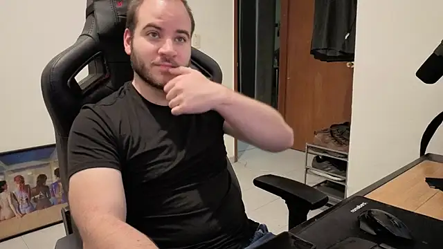 Paul00474 online show from 11/09/25, 08:29