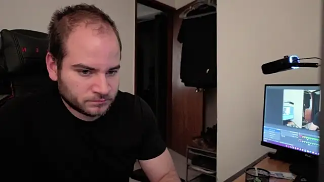 Paul00474 online show from 11/14/25, 06:06