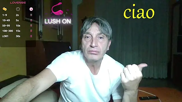 lattediyak online show from 10/18/25, 11:05