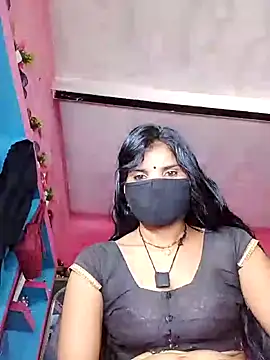 Snapshot of Rashili_jaan chatting on 10/02/25, 06:53 Rashili jaan online show from 10/02/25, 06:53