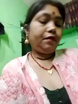 Snapshot of Rashili_jaan chatting on 11/10/25, 08:52 Rashili jaan online show from 11/10/25, 08:52