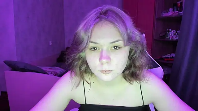 Sophi gi online show from 10/23/25, 03:22