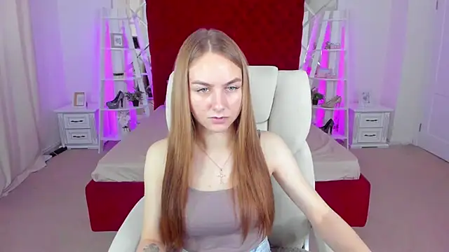 Snapshot of MilaAddams chatting on 05/21/26, 11:39 MilaAddams online show from 05/21/26, 11:39