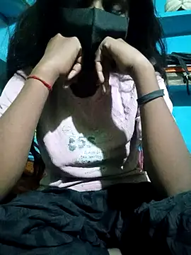 Pari queen 44 online show from 10/24/25, 04:47
