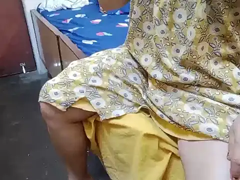 Snapshot of manustripjob chatting on 06/13/26, 06:39 manustripjob online show from 06/13/26, 06:39