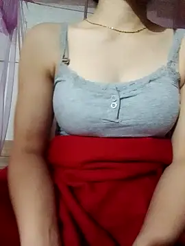 LucyyLy online show from 11/02/25, 05:43