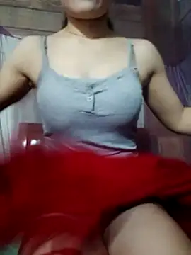 LucyyLy online show from 11/03/25, 11:37