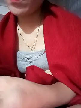 LucyyLy online show from 01/10/26, 12:51